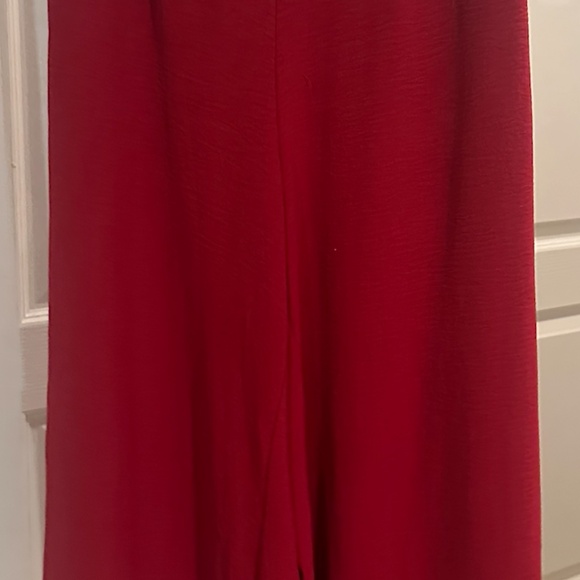 Women’s Summer 2-Piece Cropped Set - Size Small - Burgundy - Like New - Picture 4 of 10
